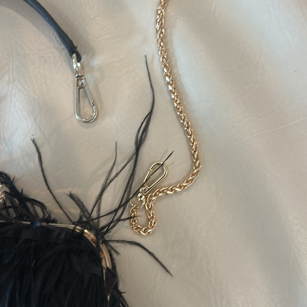 Neiman Marcus Black Ostrich Feather Clutch Bag - Picture 10 of 12